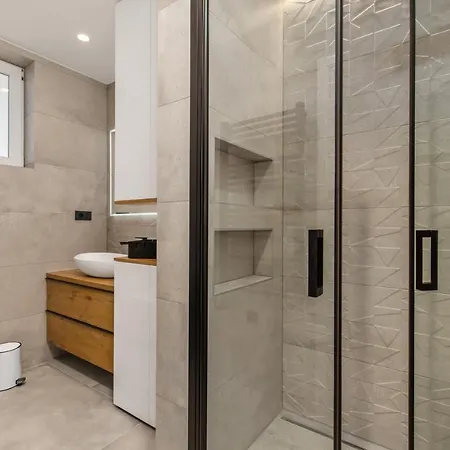 Apartman Malin *