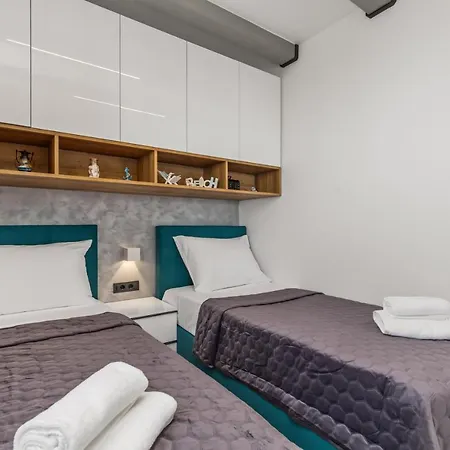 Apartment Apartman Malin *