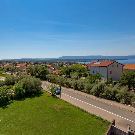 Apartman Malin *
