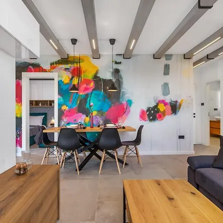 Apartman Malin Apartment *